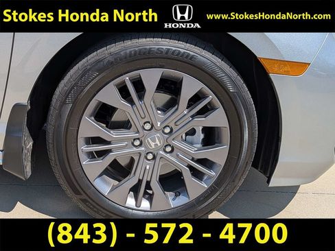 Certified 2026 Honda Odyssey Touring image 14