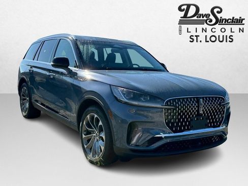 New 2025 Lincoln Aviator Reserve w/ Illumination Package image 3