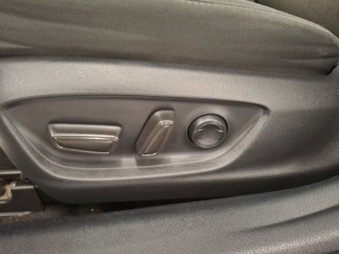 Used 2022 Toyota Camry LE w/ Cold Weather Package image 11