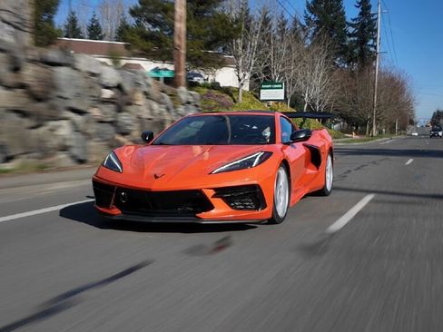 Used 2020 Chevrolet Corvette Stingray Premium Cpe w/ 3LT Preferred Equipment Group image 58