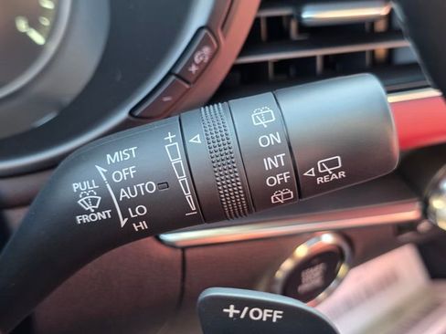 New 2026 MAZDA MAZDA3 Hatchback w/Premium Plus Pkg AWD/4WD image 34