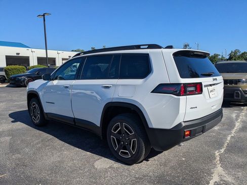 New 2026 Jeep Cherokee Limited image 5