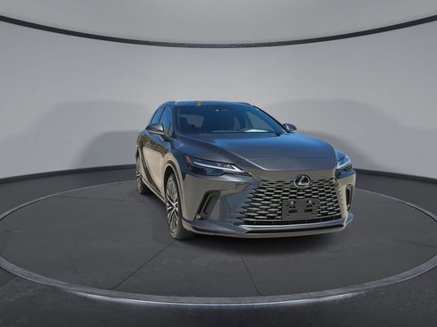 Used 2024 Lexus RX 350 w/ Convenience Package image 3