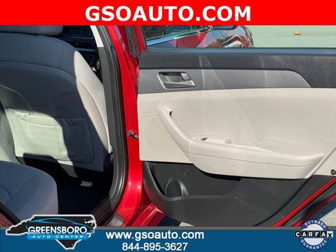 Used 2019 Hyundai Sonata SE image 15