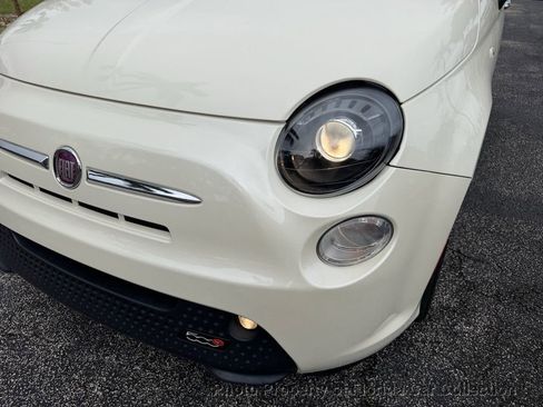 Used 2017 FIAT 500 e w/ Esport Package image 20