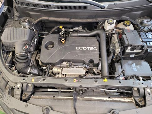 Used 2020 Chevrolet Equinox LT FWD image 30