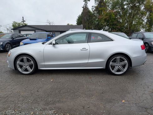 Used 2013 Audi S5 Prestige w/ Prestige Pkg image 2