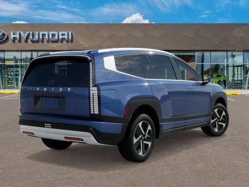 New 2026 Hyundai Ioniq 9 S image 4