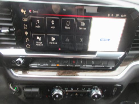 New 2026 GMC Sierra 1500 SLE image 19