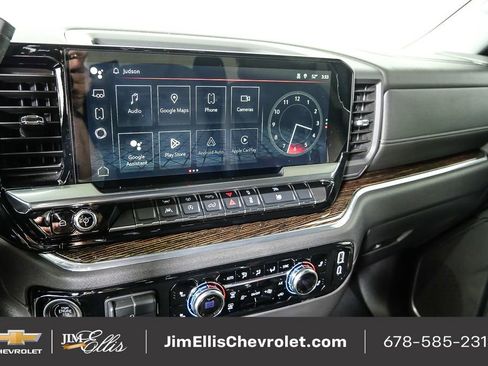 Used 2024 GMC Sierra 1500 Elevation image 13