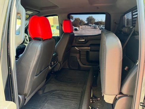 Used 2021 GMC Sierra 1500 SLT AWD/4WD image 25