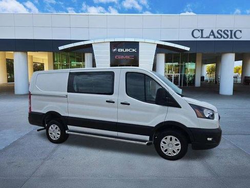 Used 2025 Ford Transit 250 Low Roof w/ Exterior Upgrade Package RWD image 9