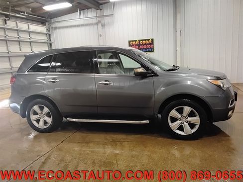 Used 2010 Acura MDX w/ Technology & Entertainment image 2