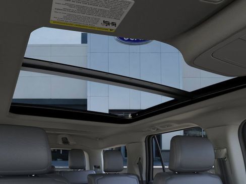 New 2026 Ford Expedition Active image 22