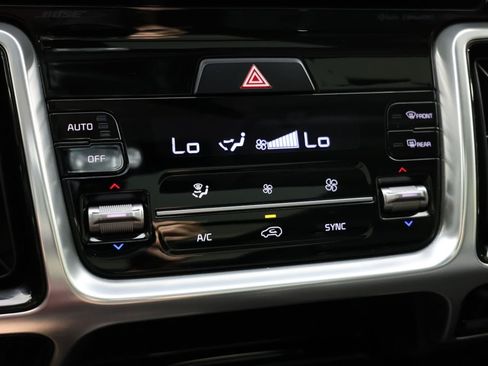 Used 2021 Kia Sorento SX Prestige AWD/4WD image 33