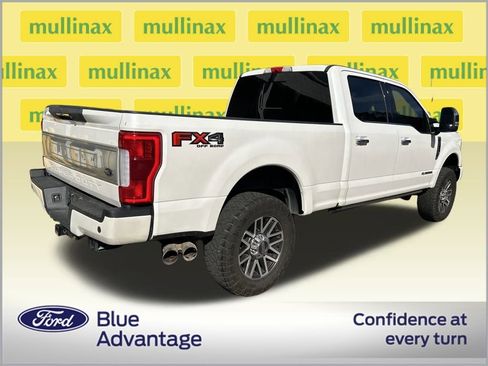 Used 2019 Ford F250 Platinum w/ Platinum Ultimate Package image 2