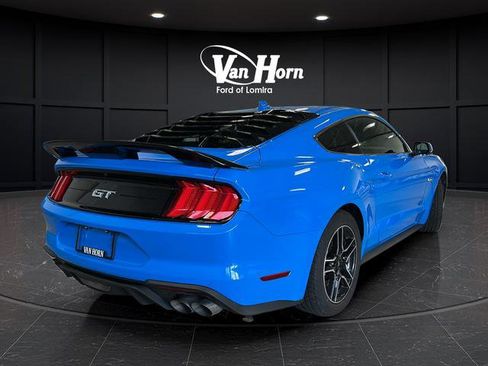 Used 2022 Ford Mustang GT Premium w/ Equipment Group 401A RWD image 7