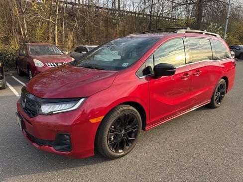 Used 2025 Honda Odyssey Sport-L image 4