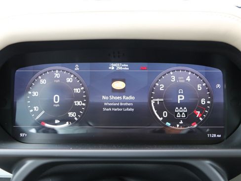 Used 2020 Land Rover Defender 110 SE AWD/4WD image 37