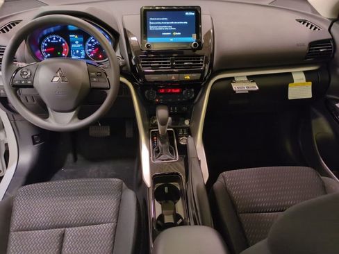 New 2025 Mitsubishi Eclipse Cross LE image 15