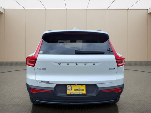 New 2026 Volvo XC40 B5 Plus w/ Protection Package Premier image 8