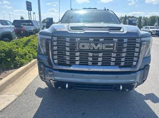 Used 2024 GMC Sierra 3500 Denali Ultimate AWD/4WD video 2