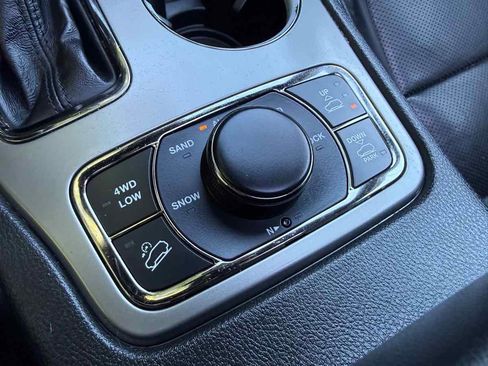 Used 2021 Jeep Grand Cherokee High Altitude image 19