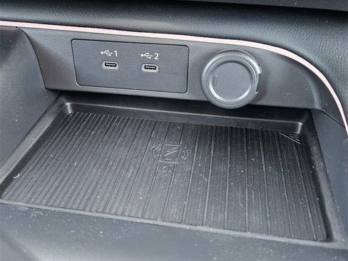 New 2026 Nissan Sentra SR w/ Floor Mat Package image 15