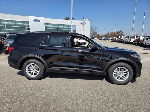 New 2026 Ford Explorer Active w/ Active Comfort Package RWD image 44