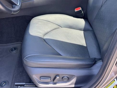 Used 2020 Toyota Camry XSE FWD image 22