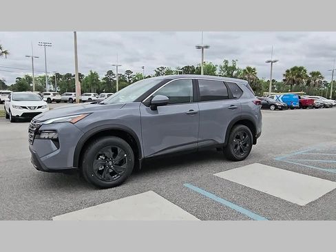 New 2026 Nissan Rogue SV w/ Cold Weather Package FWD image 22