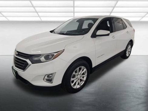 Used 2018 Chevrolet Equinox LT image 3