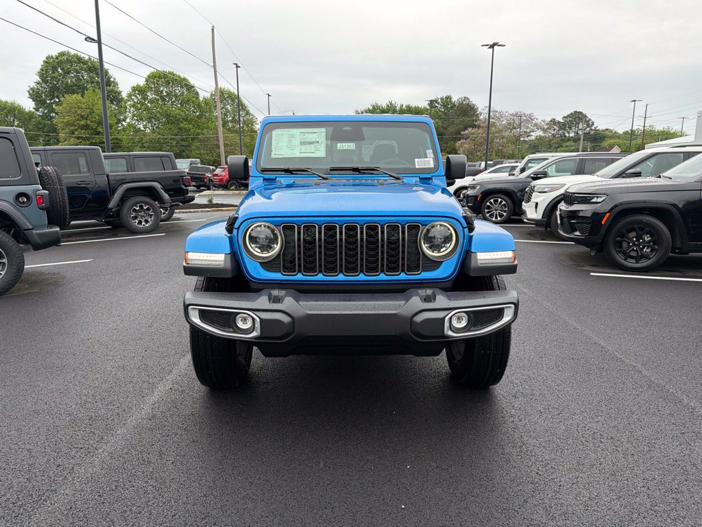 New 2026 Jeep Gladiator Sport AWD/4WD image 3