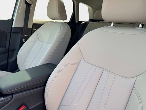 New 2026 Audi Q3 quattro 2.0T AWD/4WD image 20