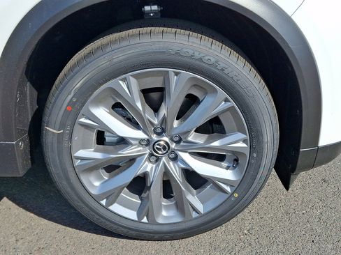 New 2026 MAZDA CX-90 3.3 Turbo w/ Preferred Package AWD/4WD image 8