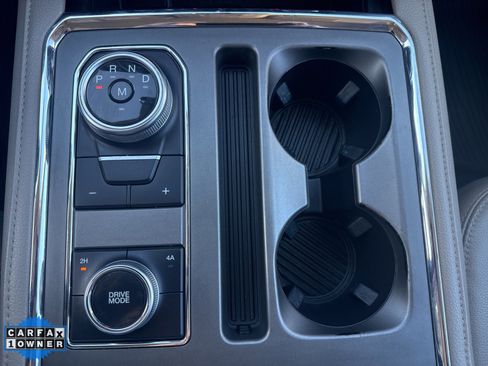 Used 2021 Ford Expedition XLT image 22