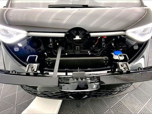 New 2025 Volkswagen ID. Buzz Pro S image 11