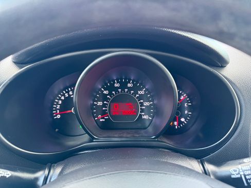 Used 2019 Kia Soul image 15