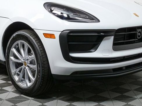 New 2026 Porsche Macan AWD/4WD image 38