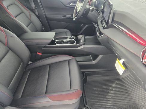 New 2026 Chevrolet Equinox RS w/ Convenience Package III FWD image 15