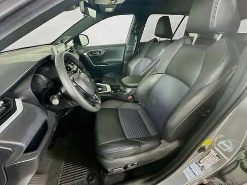 Used 2021 Toyota RAV4 XSE AWD/4WD image 29