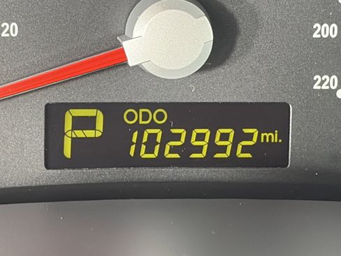 Used 2012 Kia Sedona LX w/ PWR Pkg image 5