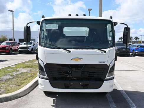 New 2025 Chevrolet Low Cab Forward 4500 XD RWD image 3