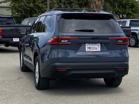 Certified 2024 Toyota Grand Highlander XLE image 41