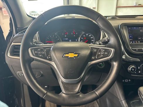 Used 2023 Chevrolet Equinox LT image 10