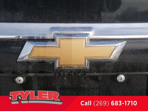 Used 2016 Chevrolet Equinox LT w/ Convenience Package image 17