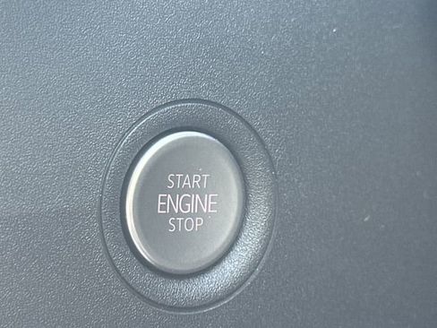 New 2026 Volkswagen ID.4 Pro RWD image 21