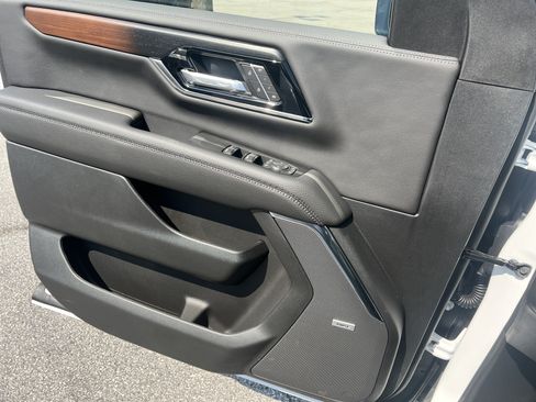 New 2026 GMC Yukon Denali AWD/4WD image 11