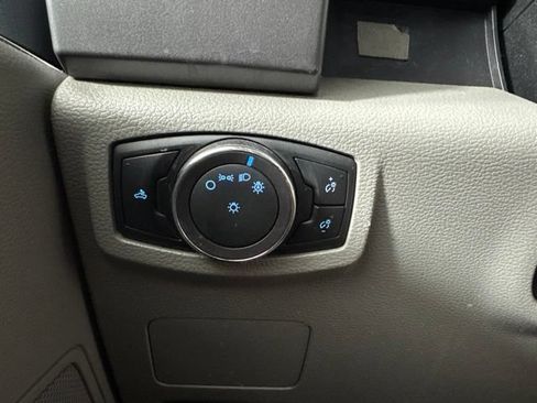 Used 2017 Ford F250 XLT AWD/4WD image 17