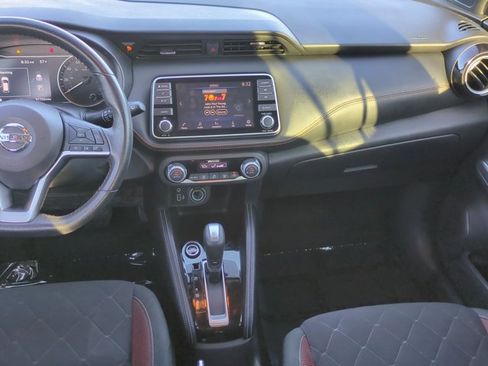 Used 2020 Nissan Kicks SR image 16
